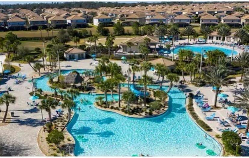 Hotel House Resort Davenport Bagian luar foto